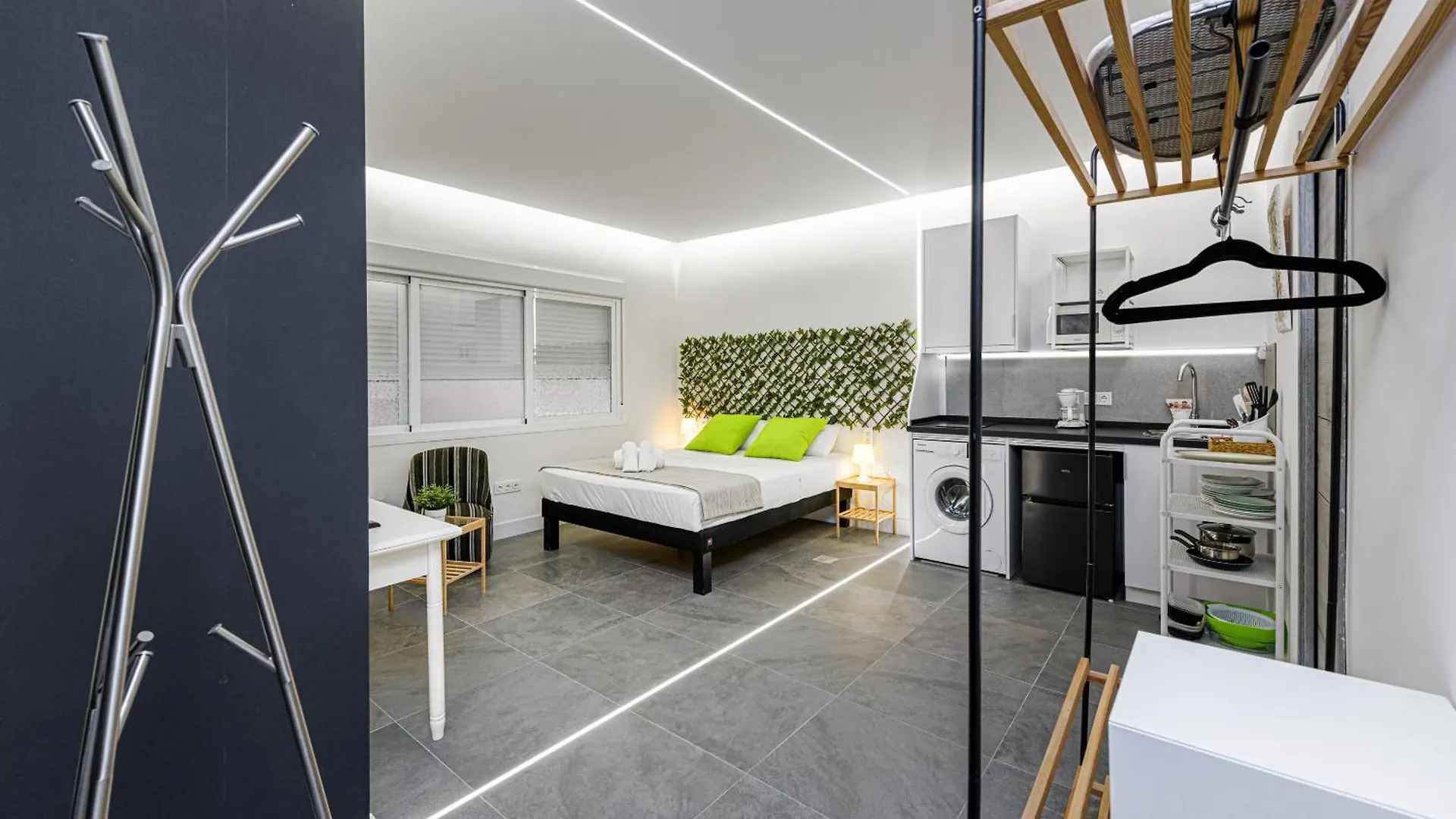 Fabuloso Calle Alamos Suit Apartamento De 2 Habitaciones Màlaga Apartmán